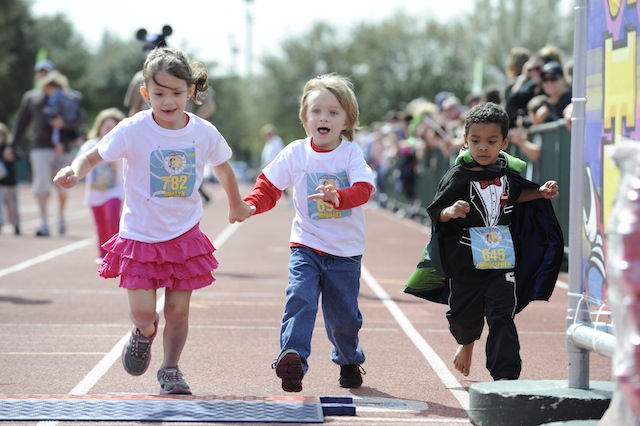 kids cross finish line